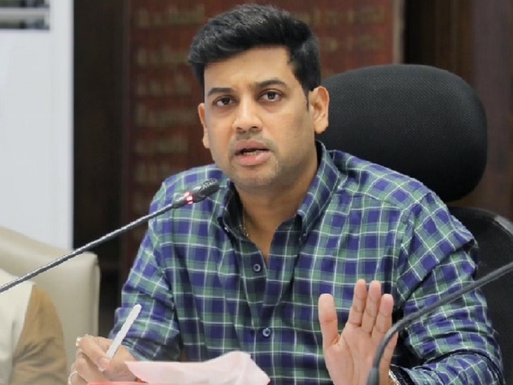 #kokansadlive#news update#konkan update# Dr. shrikant shinde#