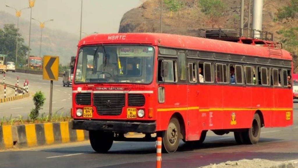 Extra ST bus trips from Devgad to Mumbai Pune