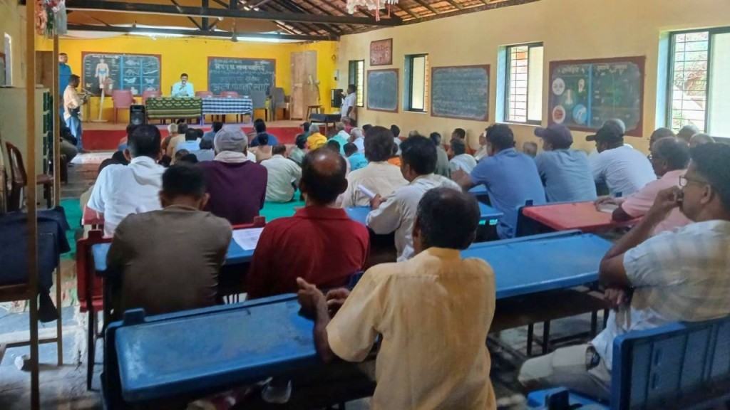 Asniye Villagers Oppose Shaktipeeth Highway