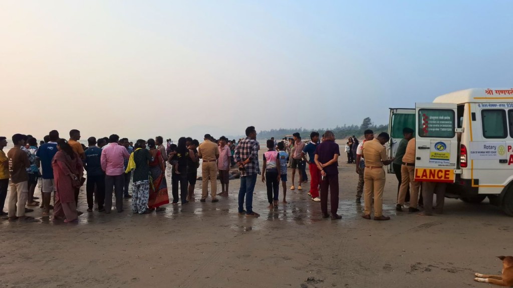Diveagar beach drowning tragedy involving eight college students