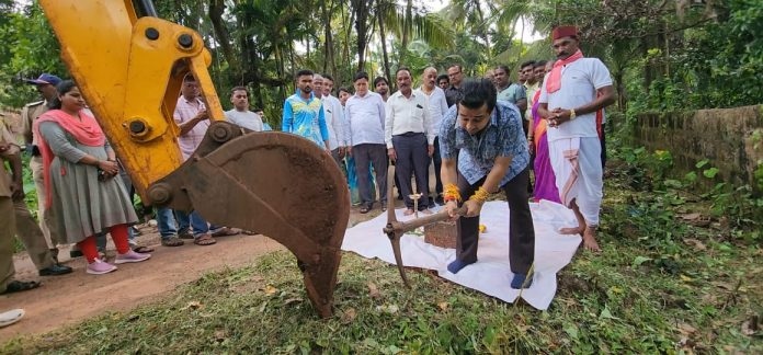https://kokansadlive.com/uploads/article/sml_14240_pic_20241004.1356.jpg