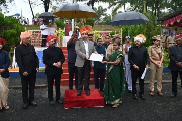 https://kokansadlive.com/uploads/article/sml_21875_pic_20250815.2000.jpeg