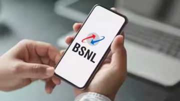 BSNL recharge plans with free insurance and cyber fraud protection